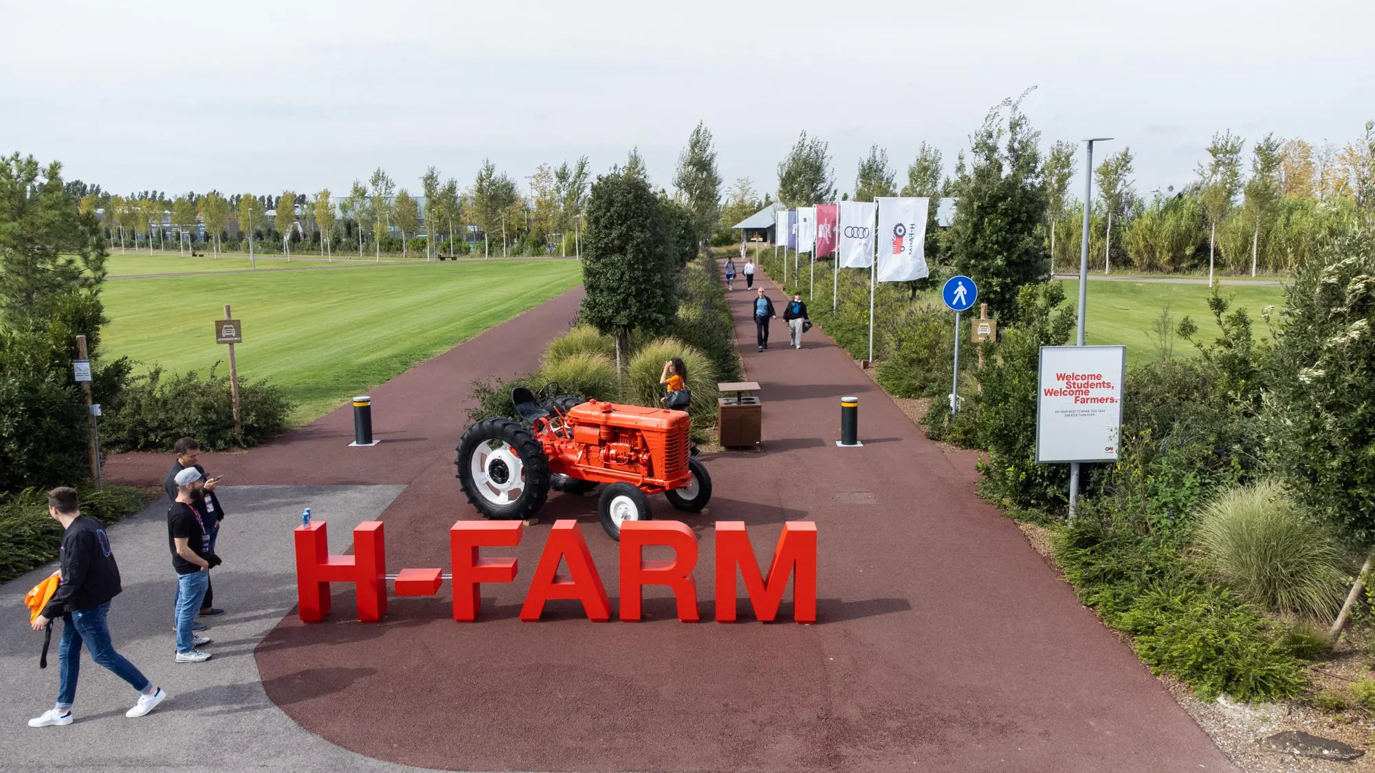Ingresso del campus H-FARM